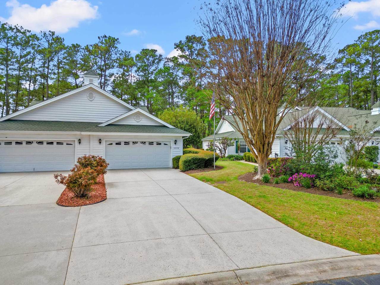 4550 Eastport Blvd. - Photo 1