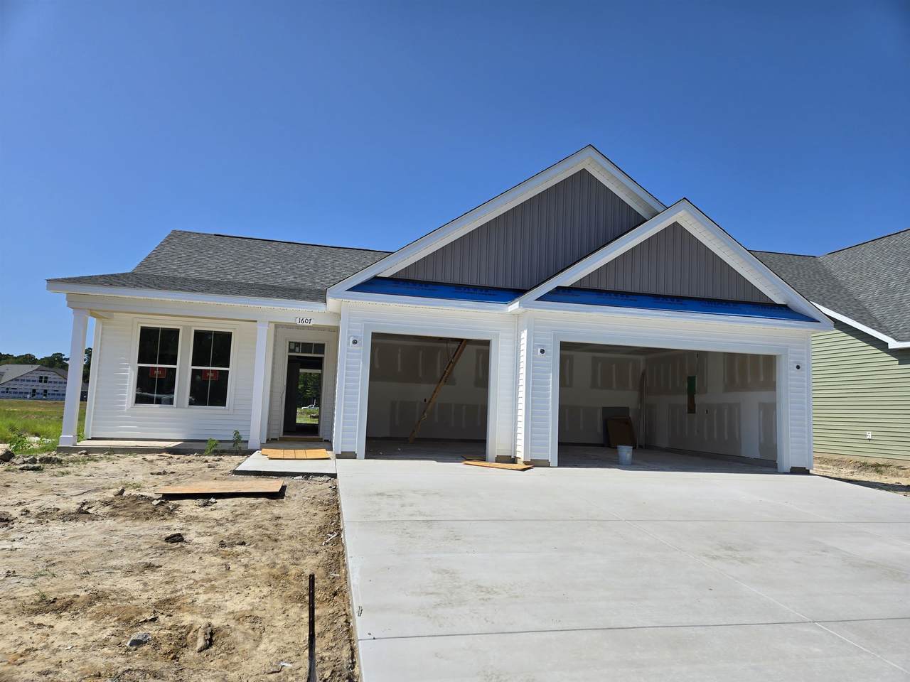 1607 Breakwater Dr. - Photo 1