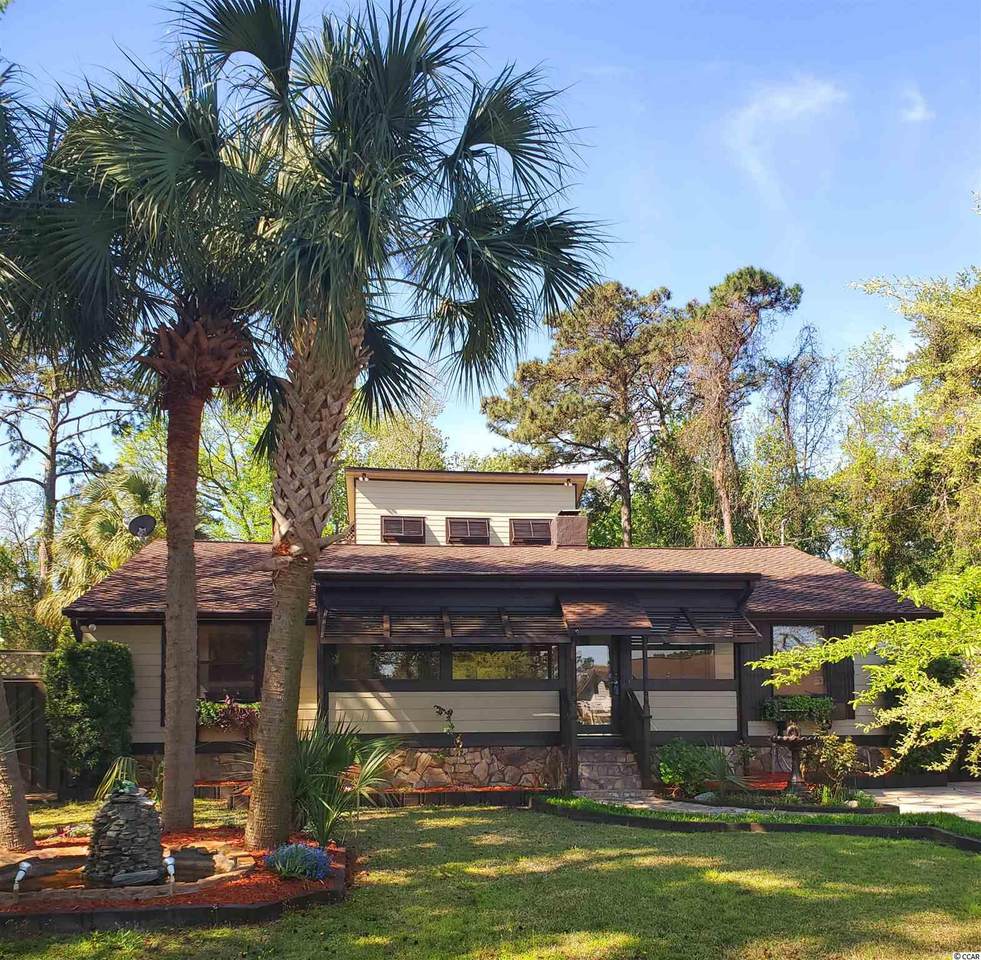 703 63rd Ave. N - Photo 1