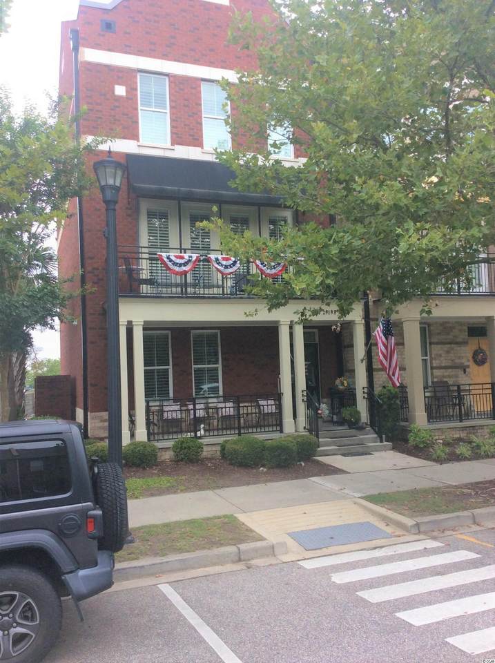 2919 Howard Ave. - Photo 1