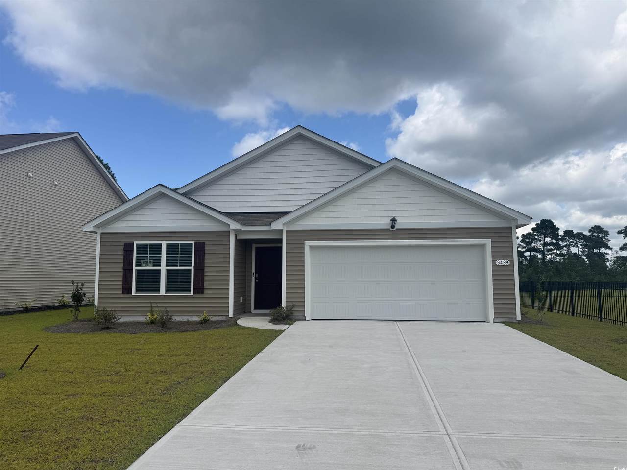 3439 Ashridge Way - Photo 1