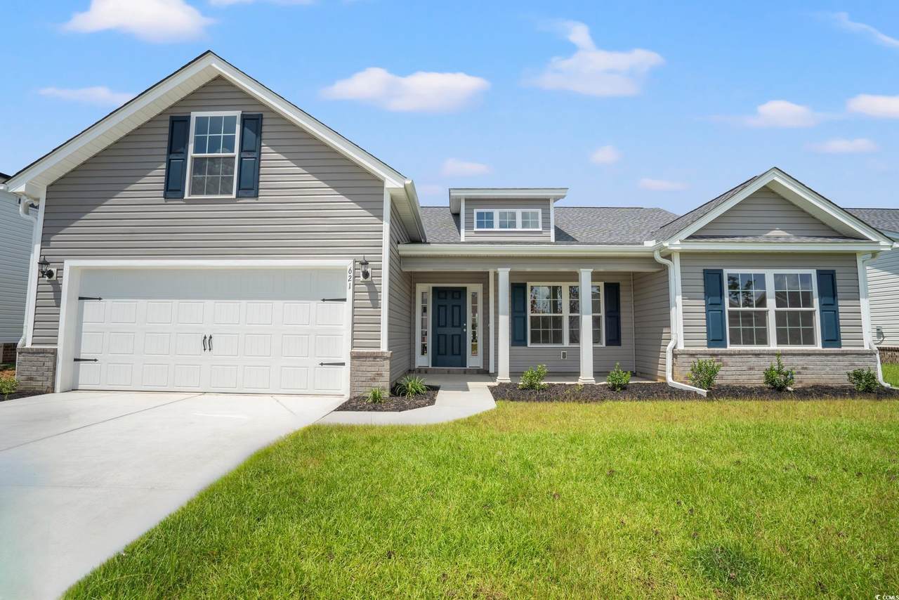 621 Woodside Dr. - Photo 1