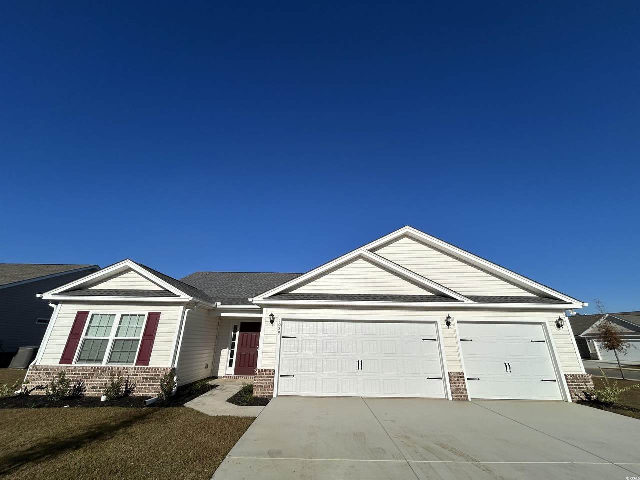 1029 Woodside Dr. - Photo 1