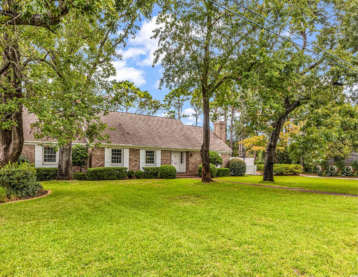 5803 Country Club Dr. - Photo 1