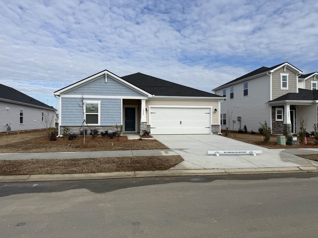 1044 Lauryn Oak Loop - Photo 1