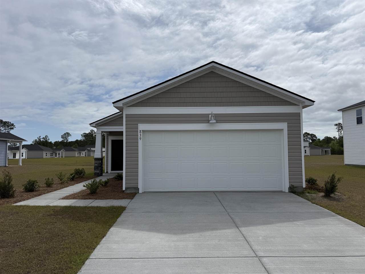 839 Western Rail Way - Photo 1