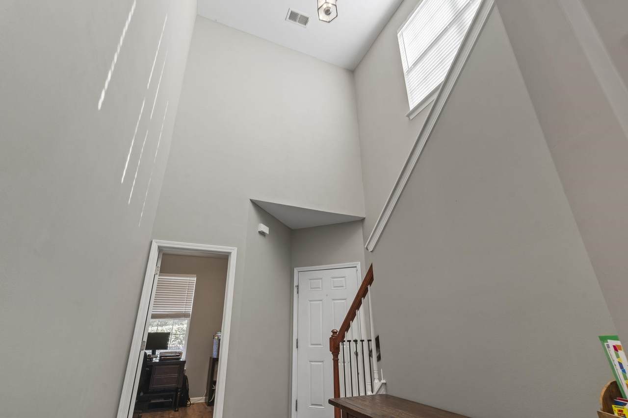 https://bt-photos.global.ssl.fastly.net/ccar/1280_boomver_3_2602869-2.jpg