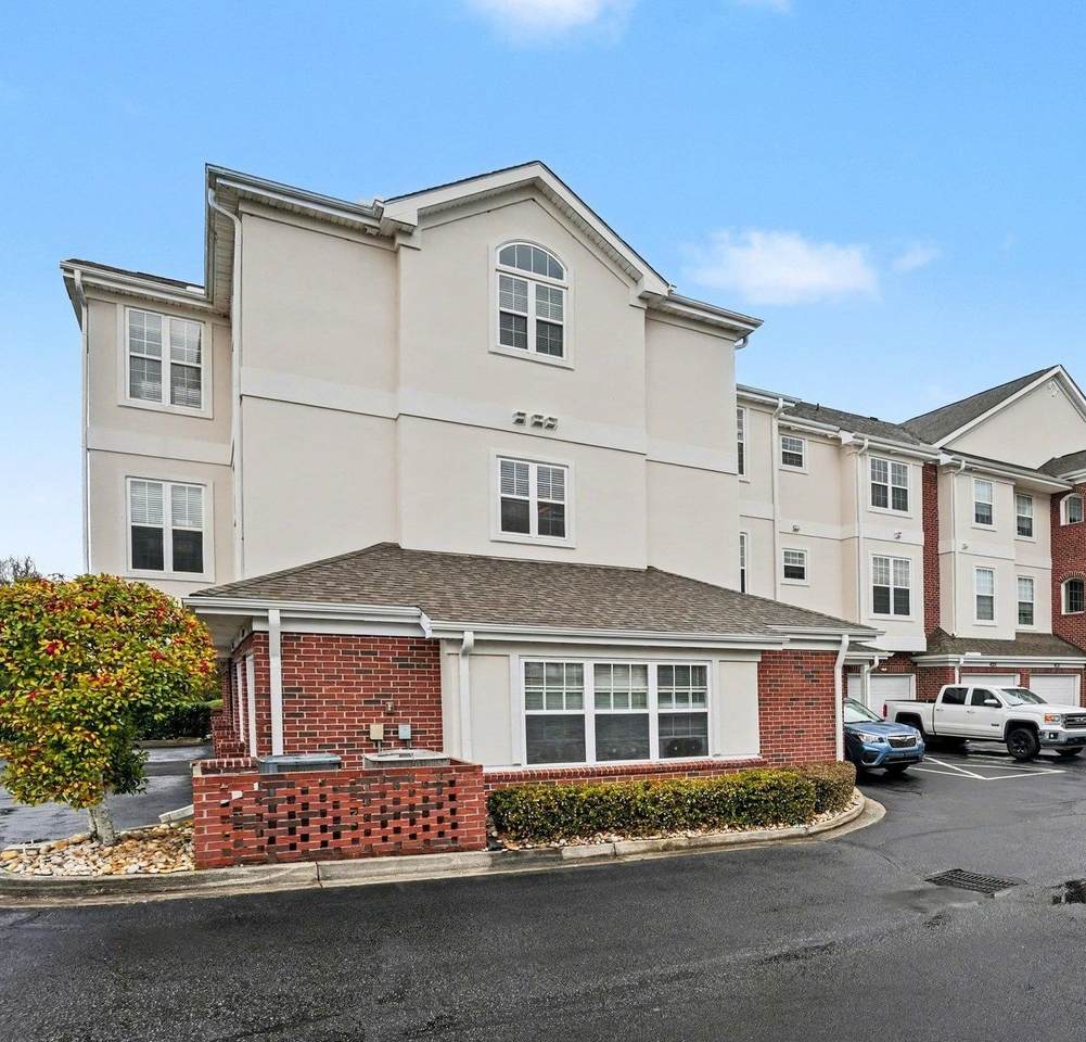 2241 Waterview Dr. - Photo 1