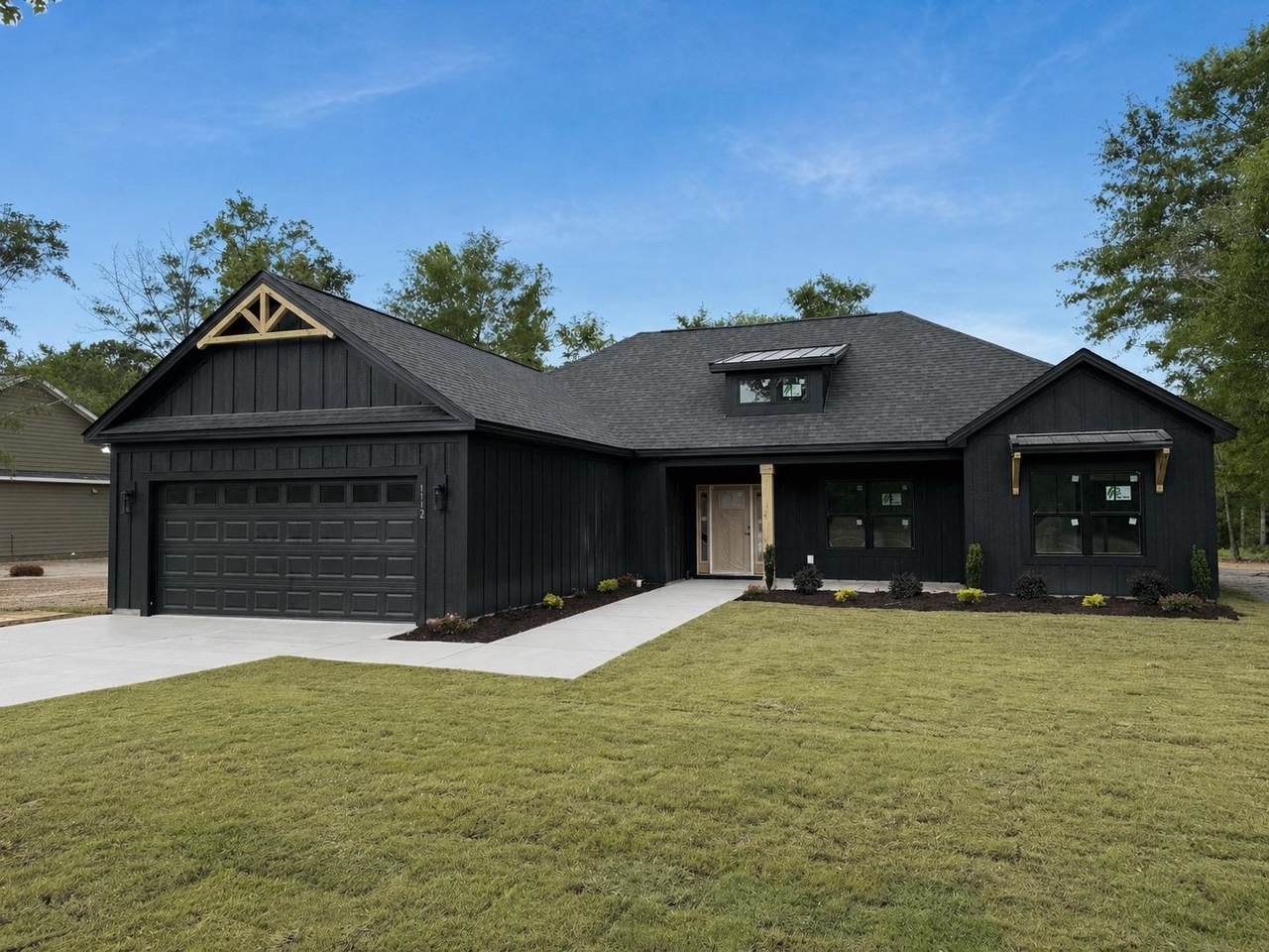 1112 Merritt Rd - Photo 1