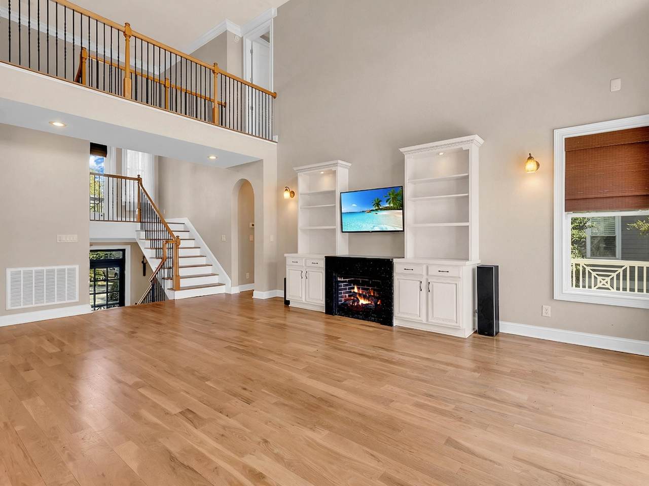 https://bt-photos.global.ssl.fastly.net/ccar/1280_boomver_3_2608551-2.jpg