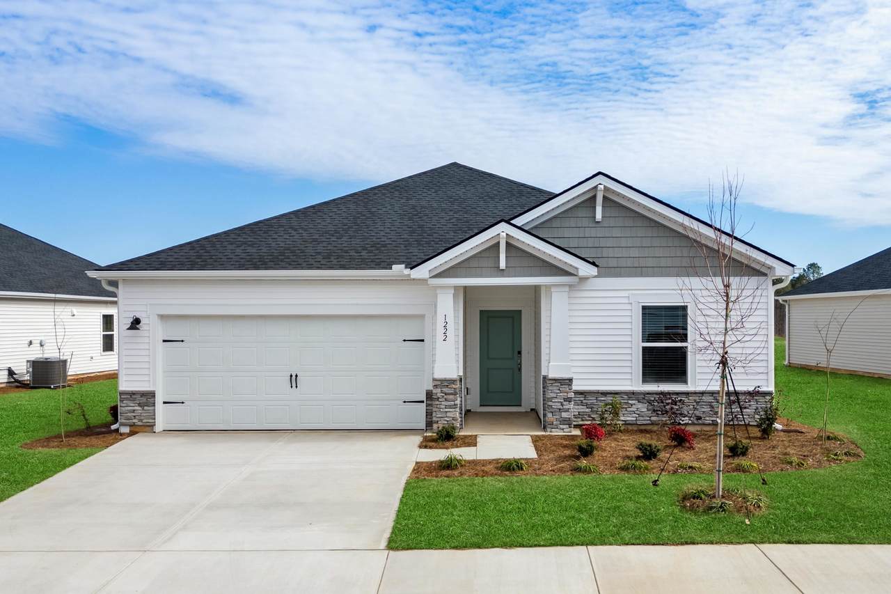 997 Lauryn Oak Loop - Photo 1