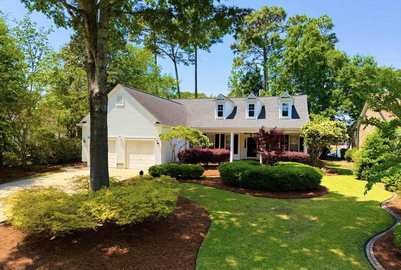 719 Camden Circle - Photo 1
