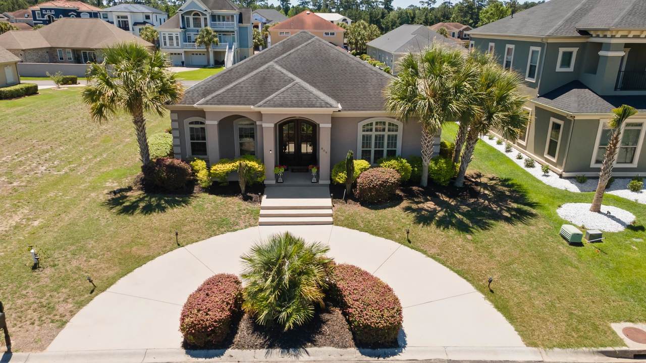 809 Bluffview Dr. - Photo 1