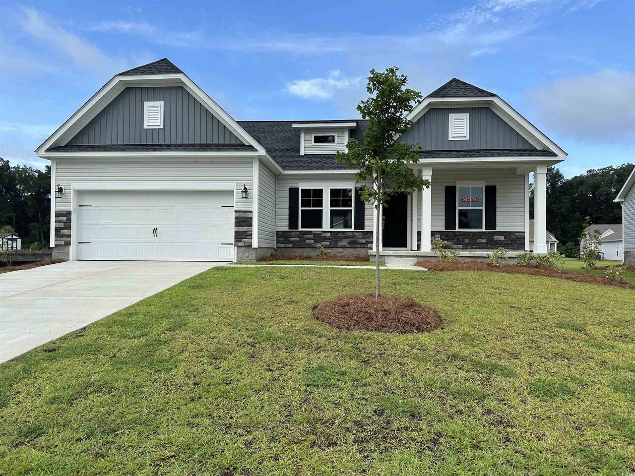 537 Honeyhill Loop - Photo 1