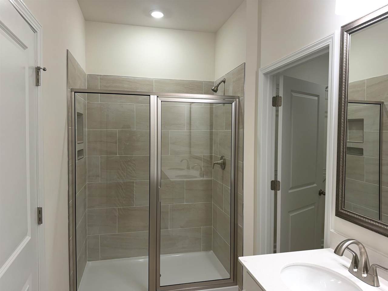 https://bt-photos.global.ssl.fastly.net/ccar/1280_boomver_4_2529837-2.jpg
