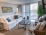 9820 Queensway Blvd. - Photo 8