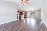 304 Macarthur Dr. - Photo 3
