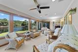1562 Hawthorn Dr. - Photo 8