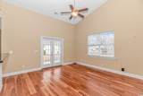 401 Oak Crest Circle - Photo 4