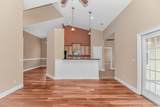 401 Oak Crest Circle - Photo 5