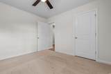 824 Twickenham Loop - Photo 18