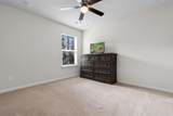 824 Twickenham Loop - Photo 19