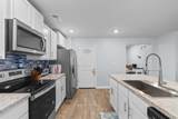 824 Twickenham Loop - Photo 9