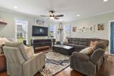 712 Crystal Water Way - Photo 17