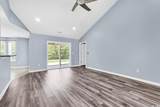 389 Barton Loop - Photo 21