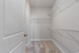 61 Yale Pl. - Photo 11