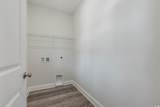 61 Yale Pl. - Photo 13