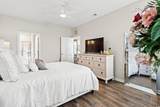 915 Sorano St. - Photo 19