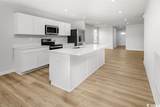 8081 Sterling Oaks Dr - Photo 4