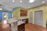 817 Derbyshire Ct. - Photo 9