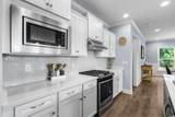 577 Carnaby Loop - Photo 16