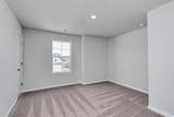 312 Garden Grove St - Photo 18
