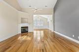 1402 Highland Circle - Photo 4