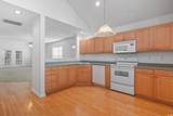 195 Pembroke Ln. - Photo 8