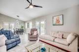 10056 Kings Rd. - Photo 9