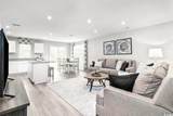 421 Myrtle Meadows Dr - Photo 4