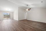 44 Bennington Ct - Photo 4