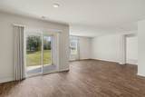 572 Woodland Farms Circle - Photo 7
