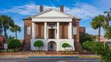 2109 Eloise Ln - Photo 10