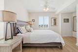 709 Retreat Beach Circle - Photo 33