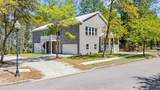 60 Madison Dr. - Photo 1