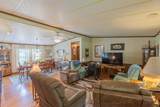 8946 Highmarket St. - Photo 6
