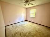 226 Manor Circle - Photo 11