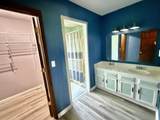 226 Manor Circle - Photo 13