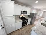 316 Dickson Dr. - Photo 10
