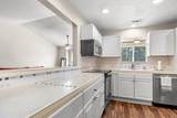208 Indian Wells Ct. - Photo 8
